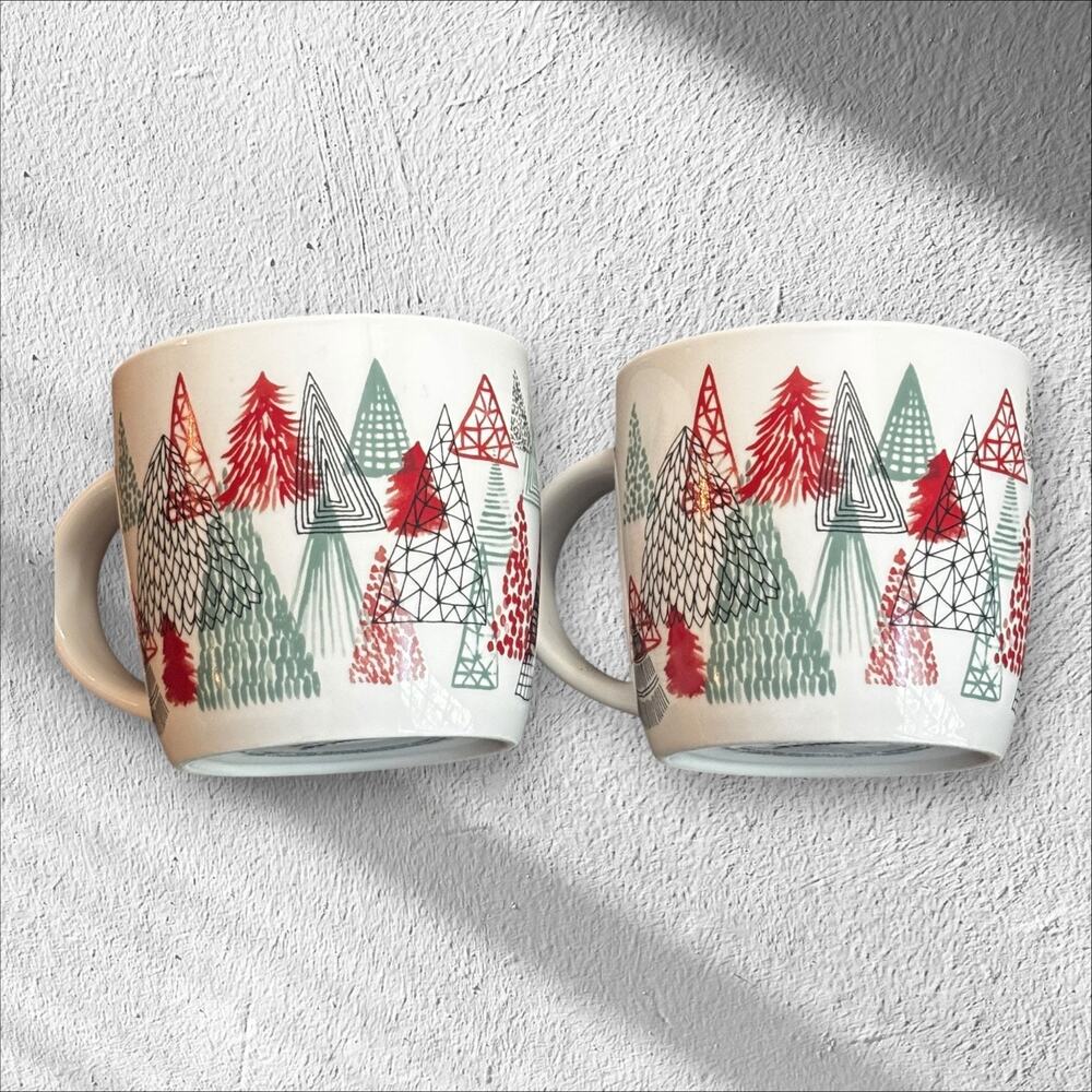 Starbucks Christmas Trees Winter Holiday Mugs (2)14 oz Coffee Hot Chocolate Cups